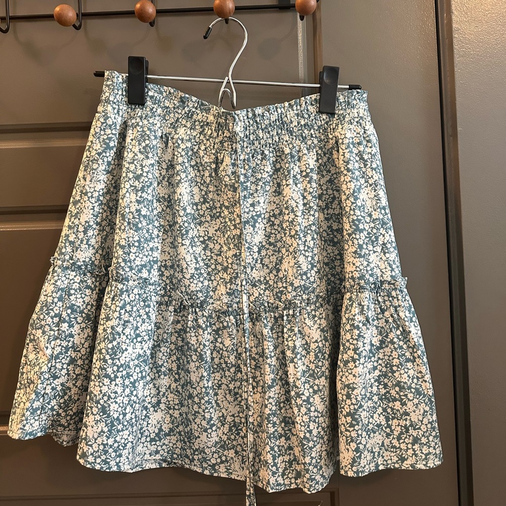 Paper Crane Blue and White Floral Skirt